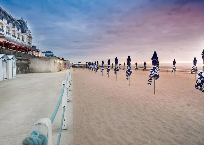 Le Nid De A 100 M De La Apartman